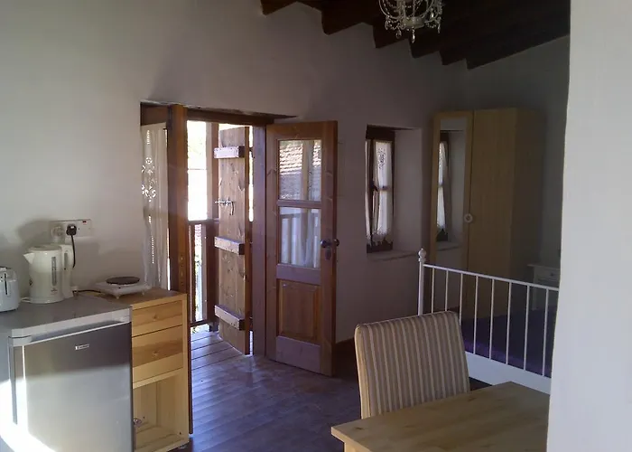 Avalon Traditional Village