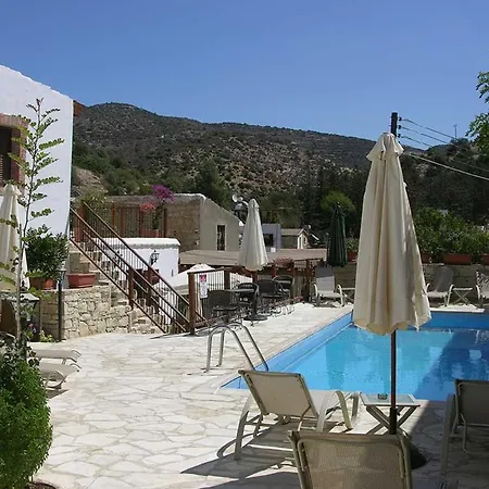 Inn Avalon Village 3*