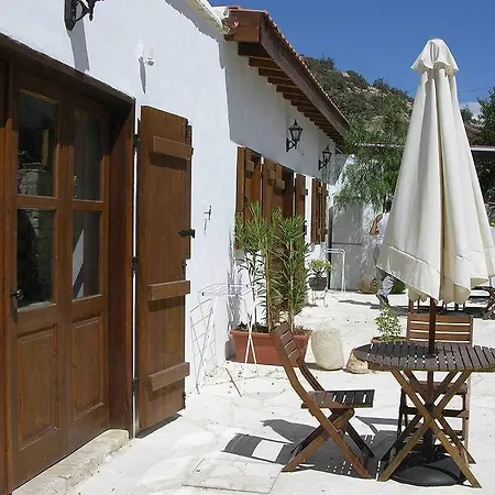 Landhuis Avalon Traditional Village Limasol