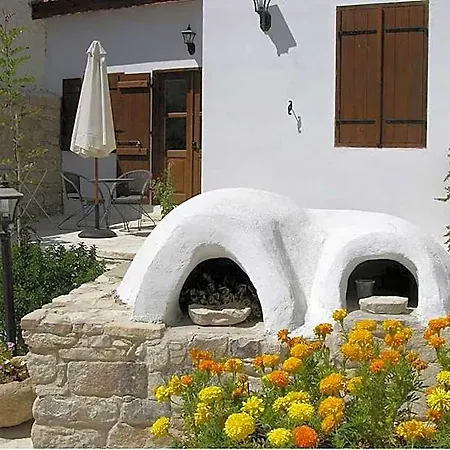 Avalon Traditional Village * Limassol