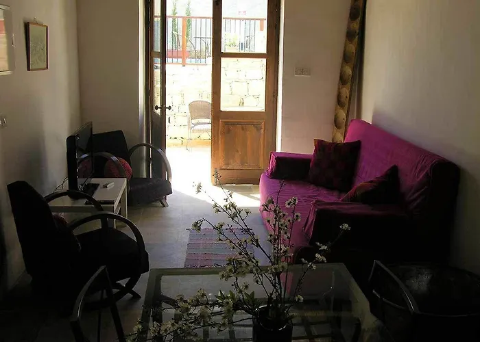 カントリーハウス Avalon Traditional Village