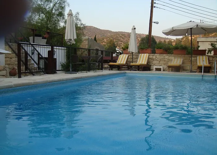 Avalon Traditional Village * リマソール