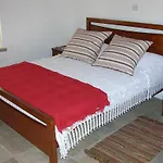Gospodarstwo wiejskie Avalon Traditional Village Limassol