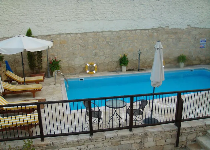 Avalon Traditional Village Limisso