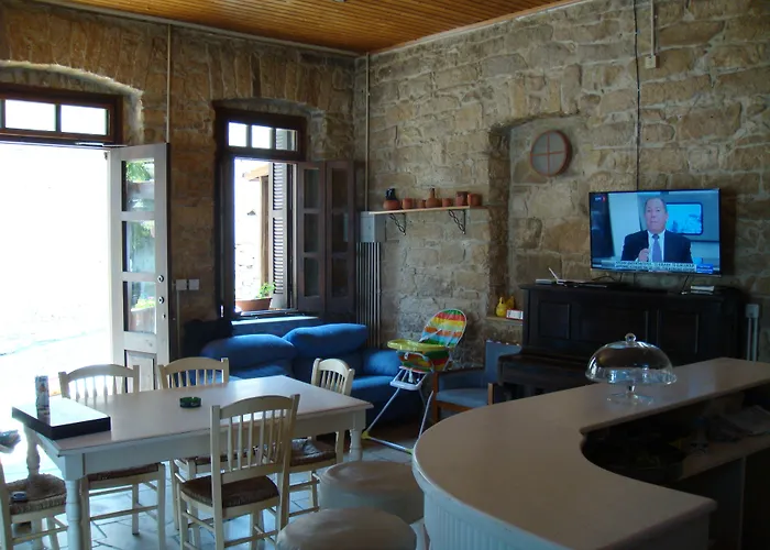 Avalon Traditional Village Casa di campagna Limisso