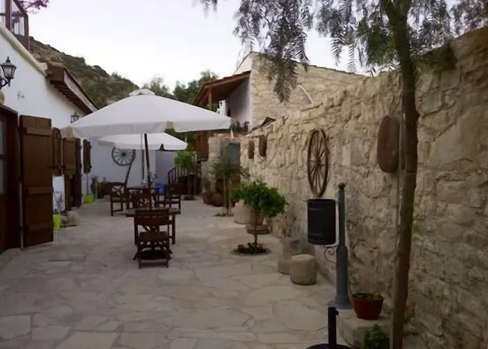 Avalon Traditional Village Casa di campagna Limisso